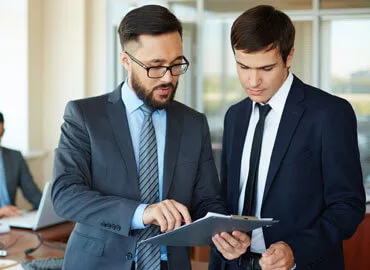 Provides expertise on legal matters and compliance. - 爱游戏官网taikang